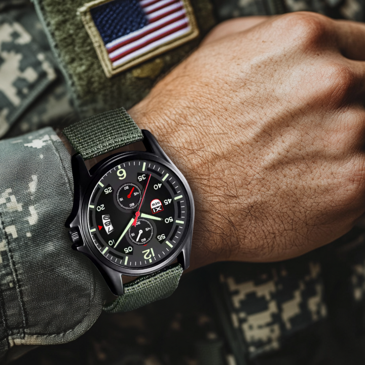 Striker | Sporty Military Quartz Watch