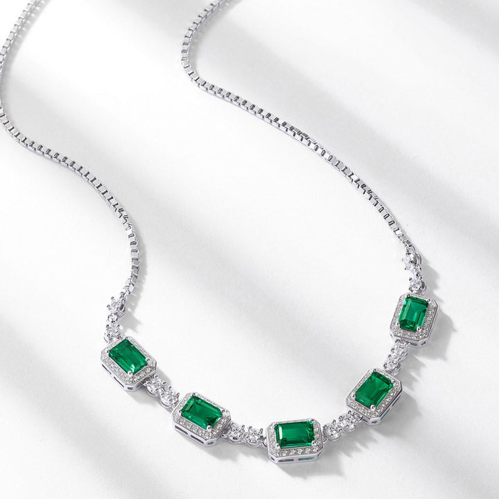 Emeris Necklace