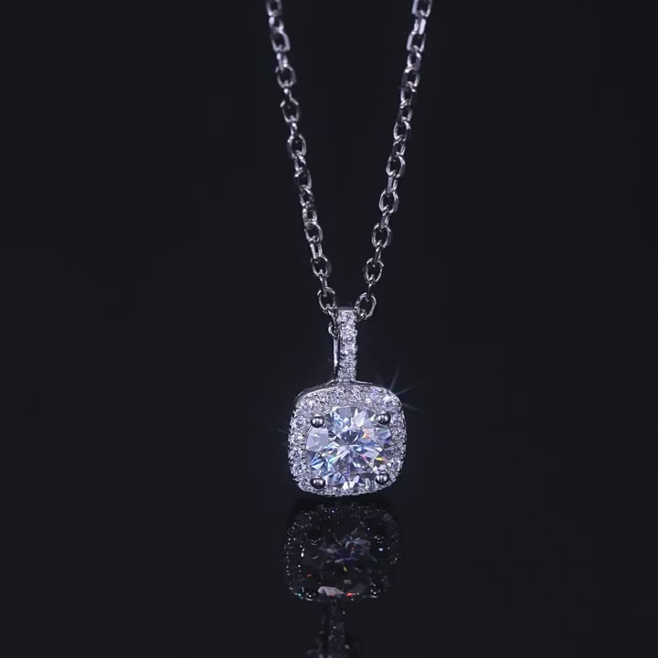 Selvera Necklace